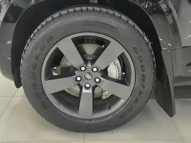 Land Rover Defender 110 X-Dynamic HSE 3.0 TD (Aut)