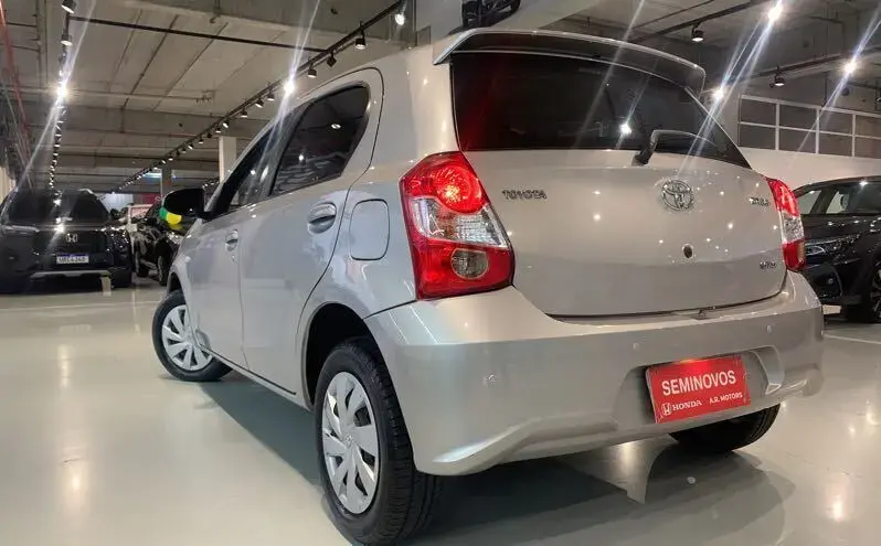galeria Etios