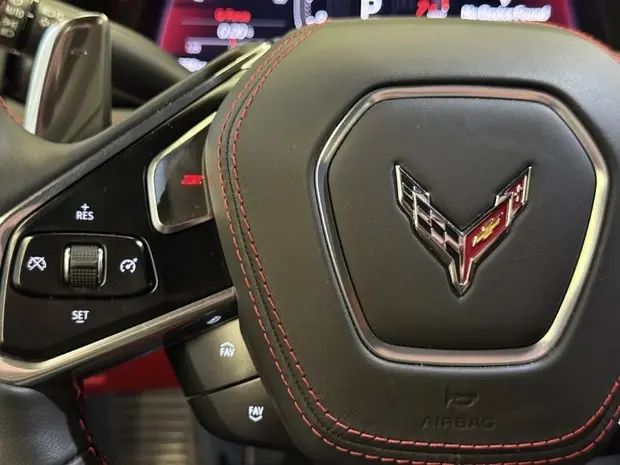 Chevrolet CORVETTE 6.2 V8 LT3 GASOLINA STINGRAY CONVERSIVEL AUTOMÁTICO