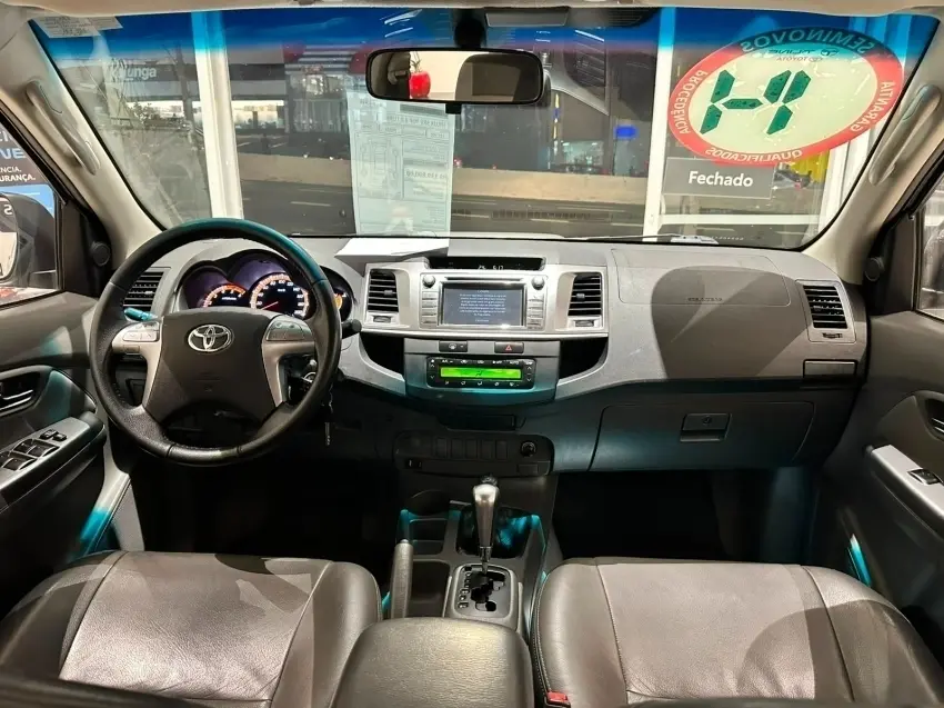 galeria HILUX