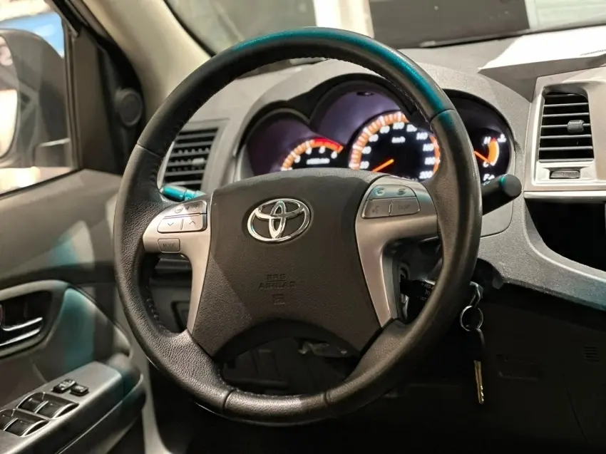 galeria HILUX
