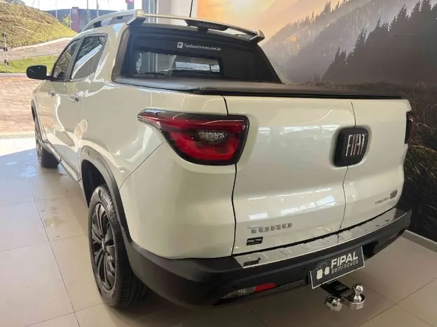 Fiat TORO 1.3 TURBO 270 FLEX VOLCANO AT6