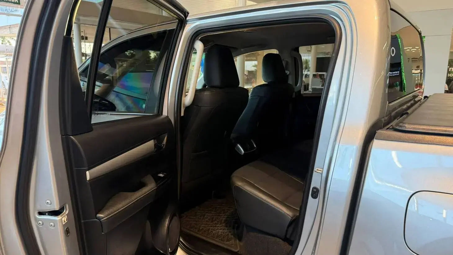 galeria HILUX