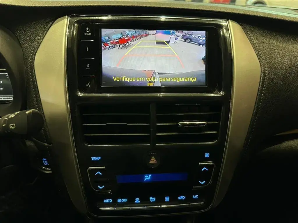 galeria YARIS