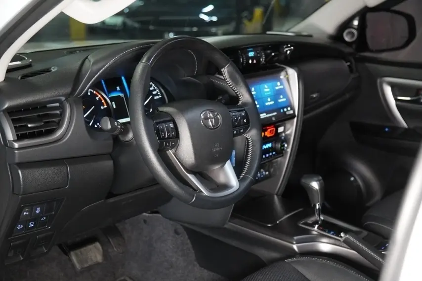 galeria HILUX SW4