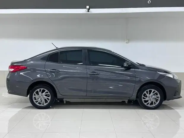 Toyota Yaris Sedan XS 1.5 (Flex) (Aut)
