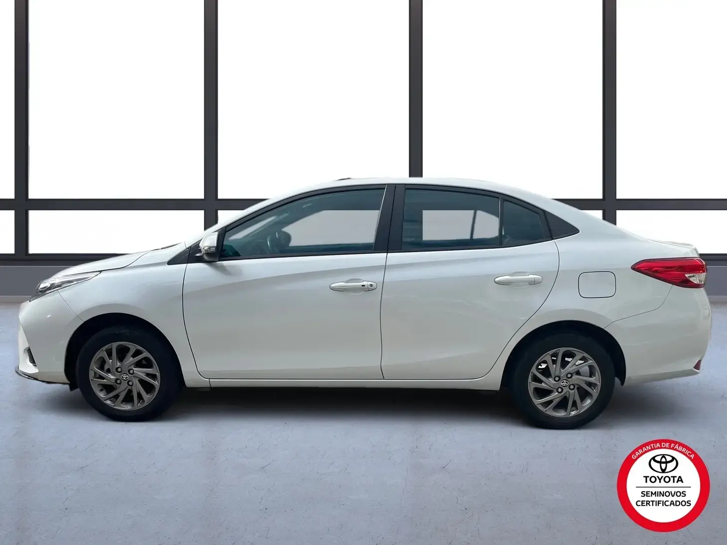 galeria Yaris Sedan