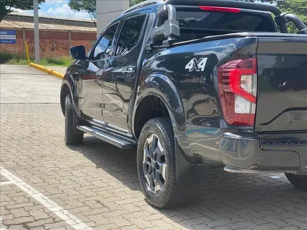 Nissan FRONTIER 2.3 16V TURBO DIESEL PLATINUM CD 4X4 AUTOMÁTICO