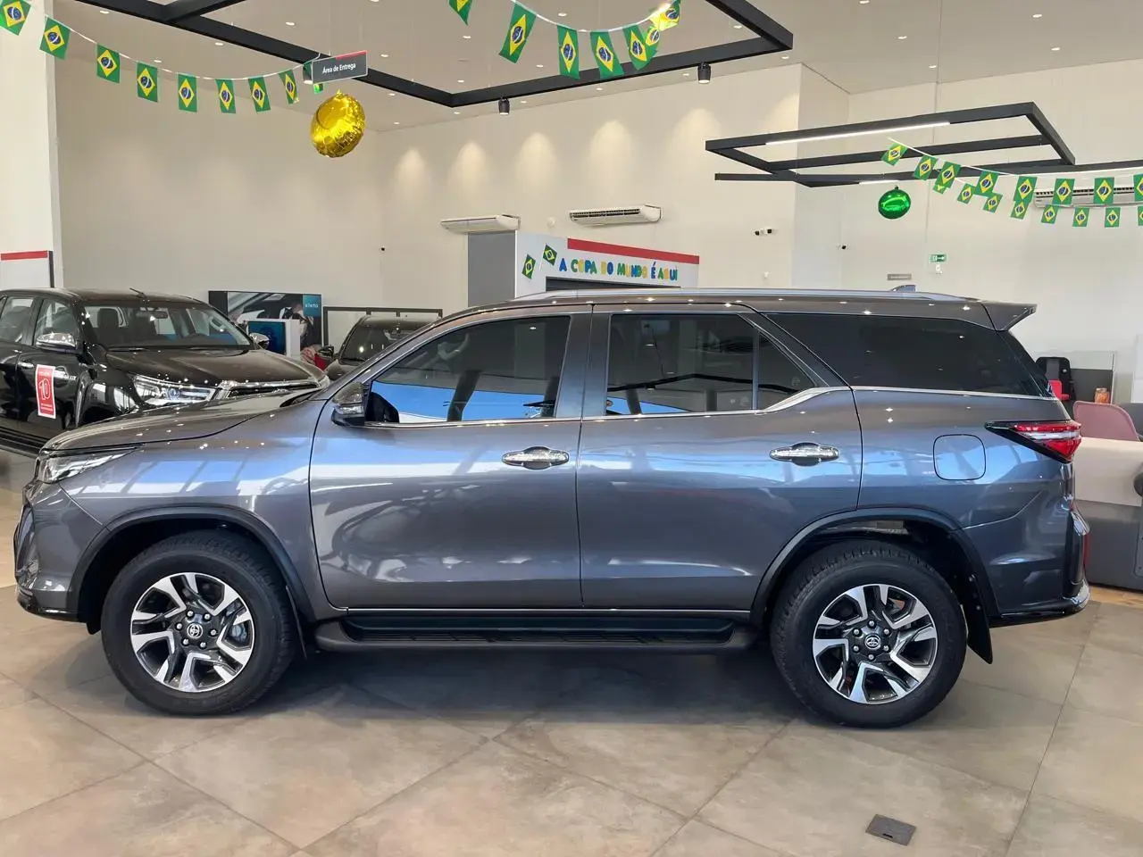 galeria SW4 SRX 7 LUGARES 2.8 4X4