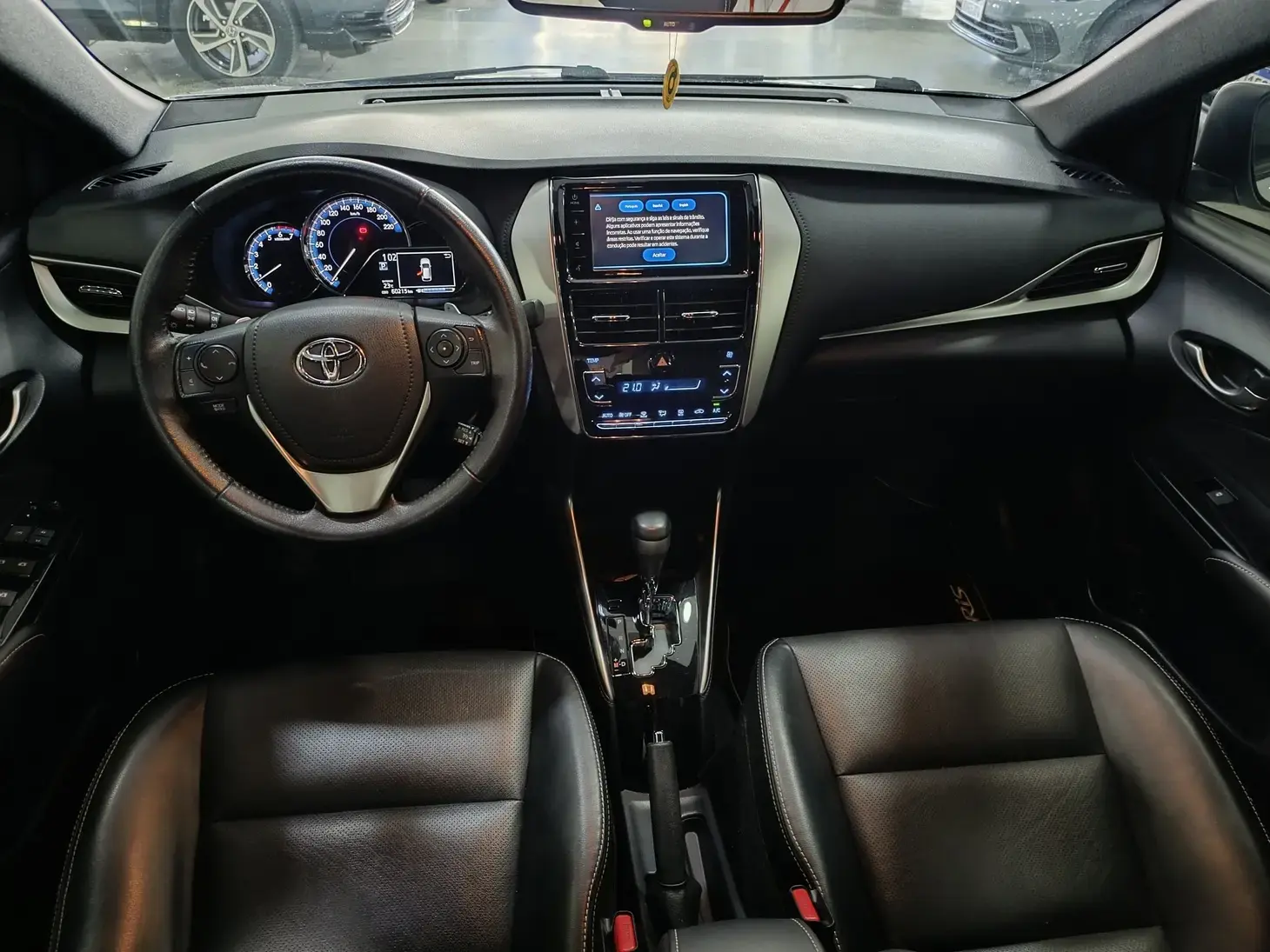 galeria YARIS