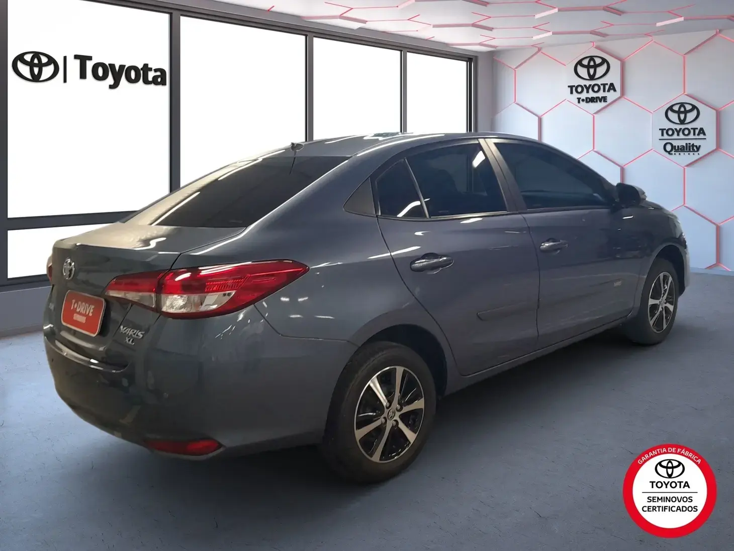 galeria Yaris Sedan