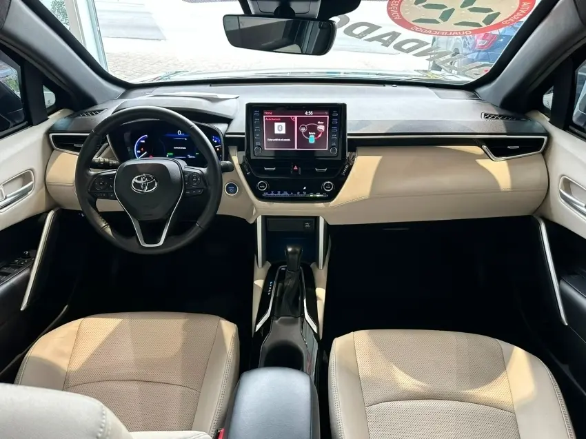 galeria COROLLA CROSS