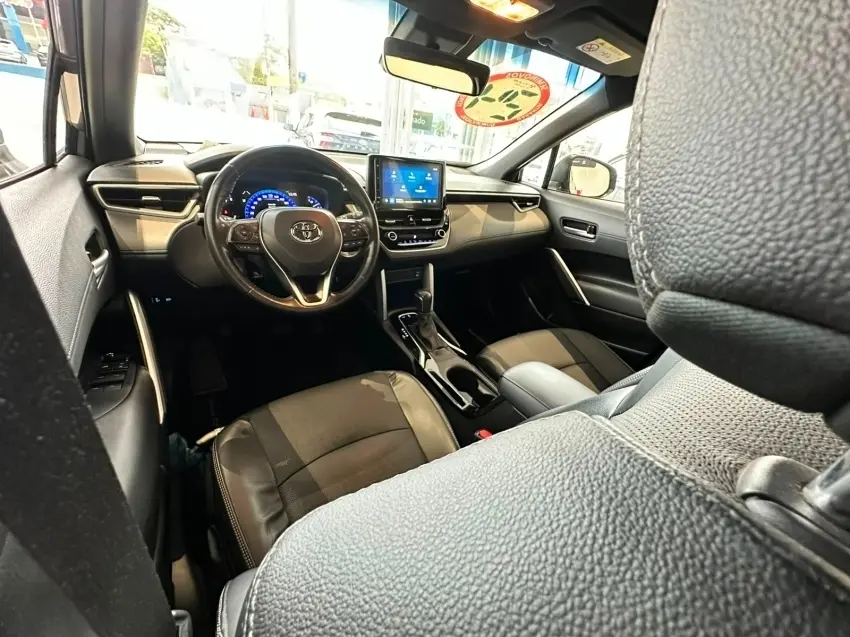 galeria COROLLA CROSS