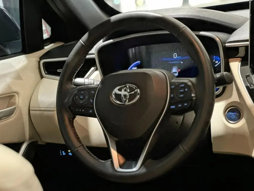 galeria COROLLA CROSS