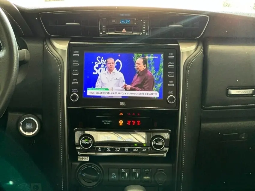 galeria HILUX SW4