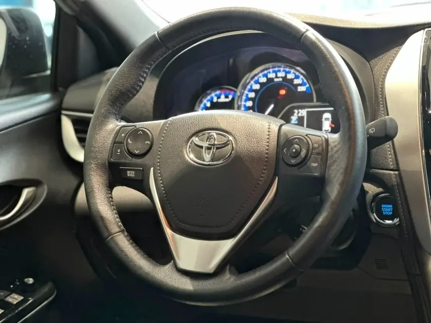 galeria YARIS