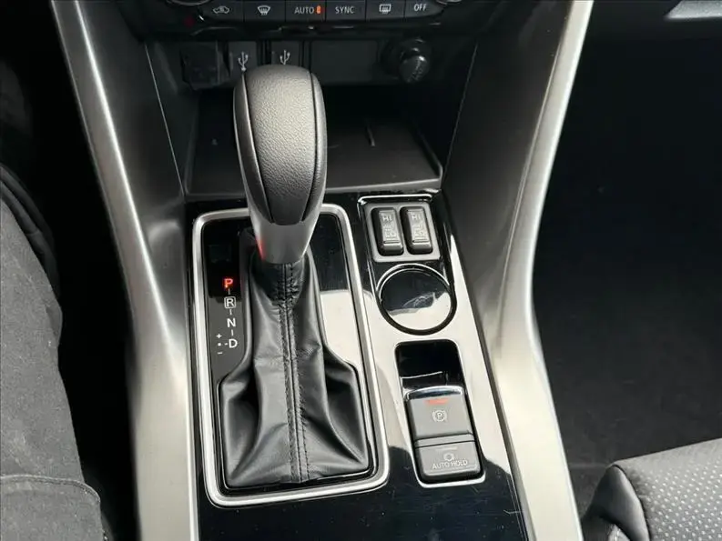 galeria ECLIPSE CROSS