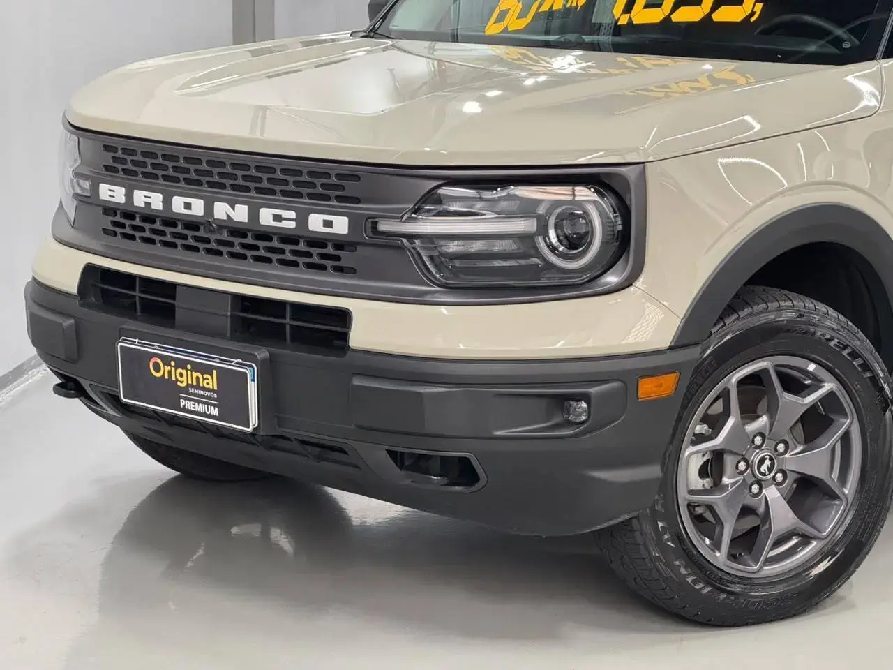 galeria Bronco Sport