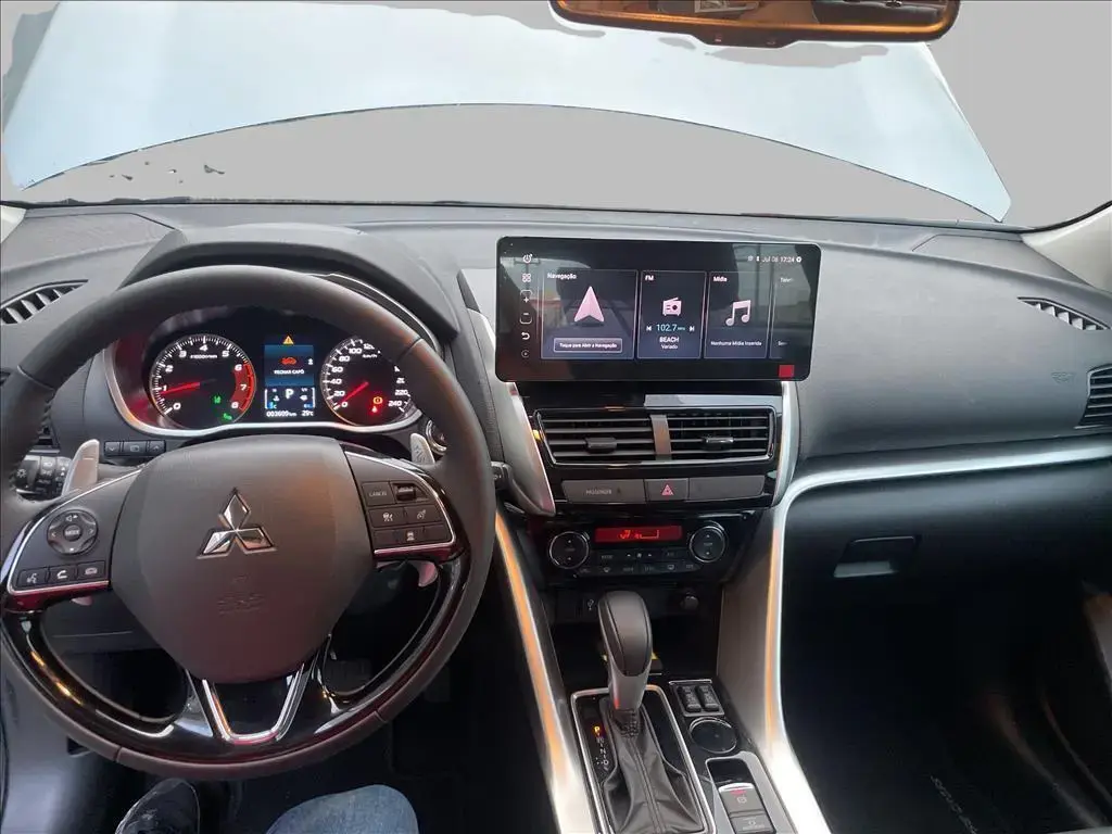 galeria ECLIPSE CROSS