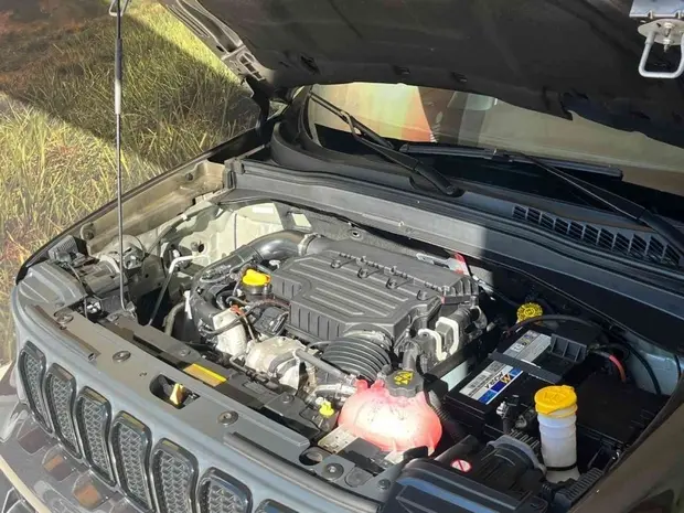 Jeep RENEGADE 1.3 T270 TURBO FLEX SPORT AT6