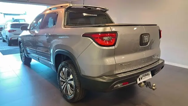 Fiat TORO 2.0 16V TURBO DIESEL VOLCANO 4WD AT9