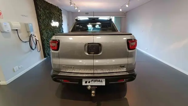 Fiat TORO 2.0 16V TURBO DIESEL VOLCANO 4WD AT9