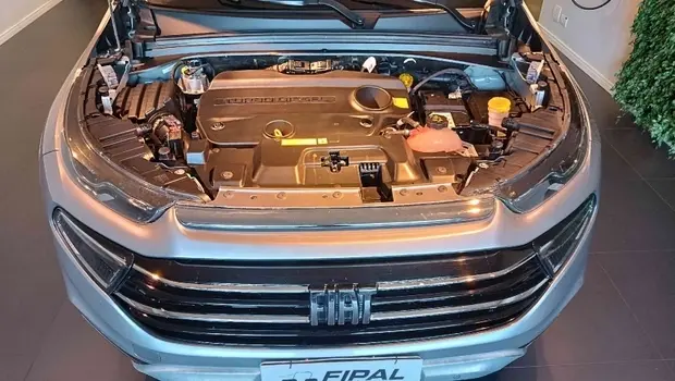Fiat TORO 2.0 16V TURBO DIESEL VOLCANO 4WD AT9