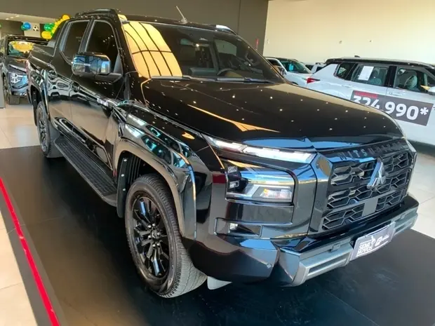 Mitsubishi TRITON 2.4 BITURBO DIESEL CD KATANA 4X4 AUTOMÁTICO