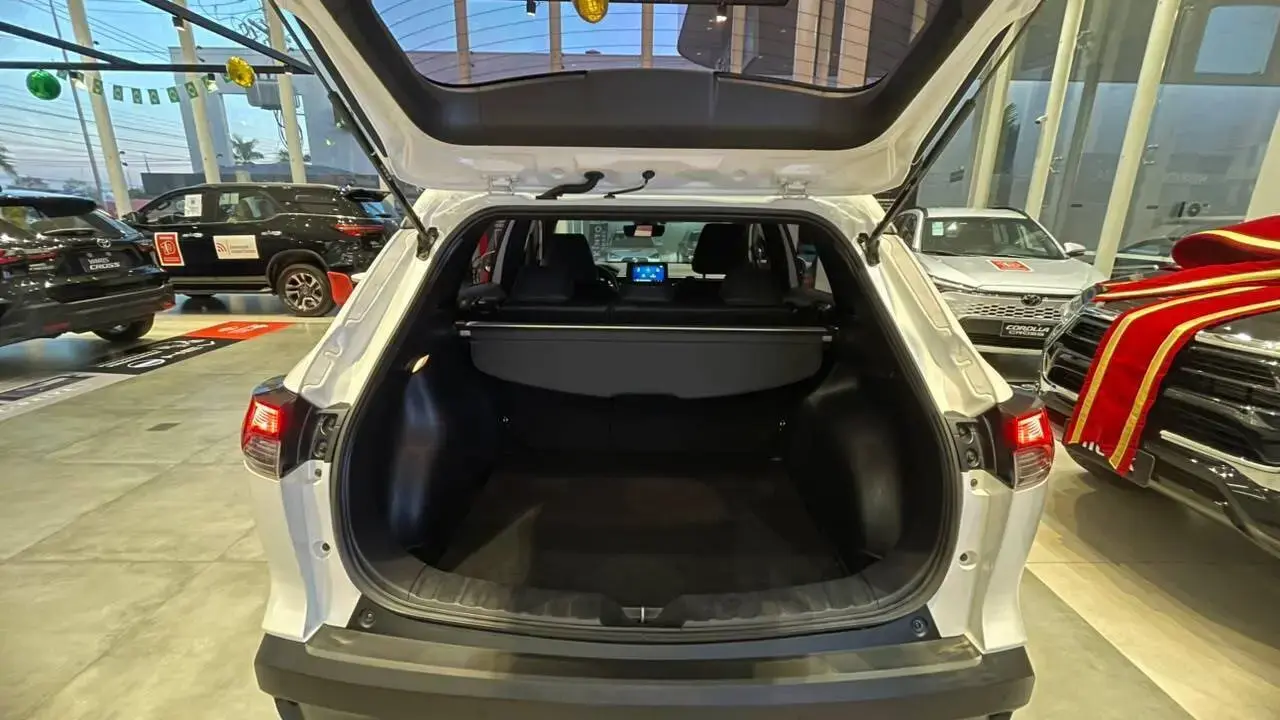 galeria COROLLA CROSS