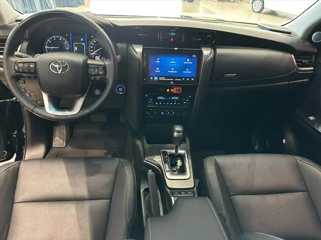 galeria HILUX SW4