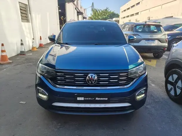 Volkswagen T-CROSS 1.4 250 TSI TOTAL FLEX HIGHLINE AUTOMÁTICO