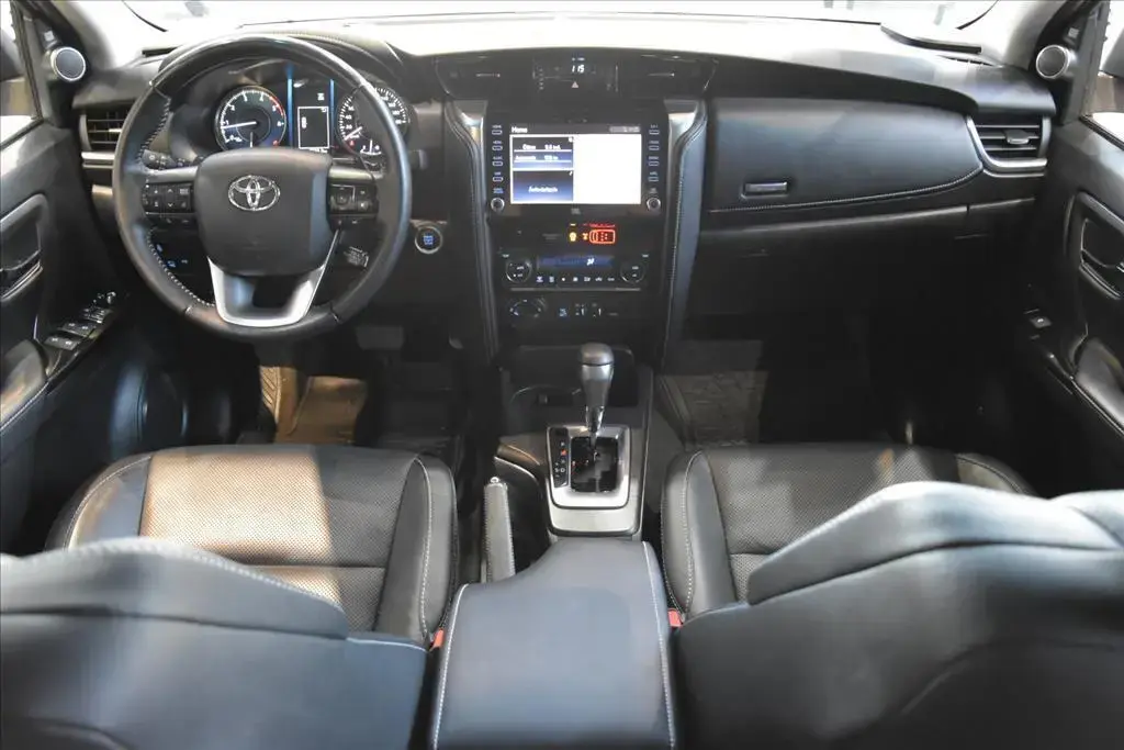 galeria HILUX SW4