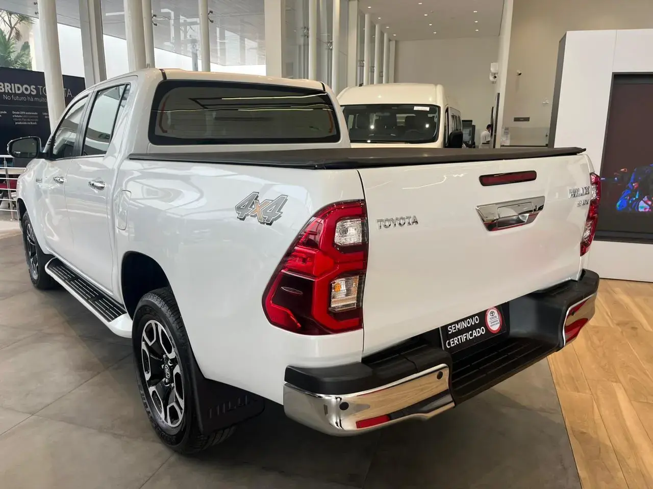 galeria HILUX SRX 4X4 2.8