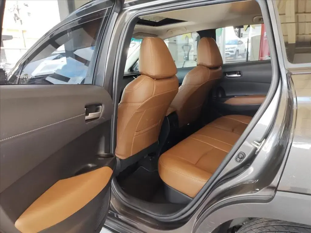 galeria COROLLA CROSS