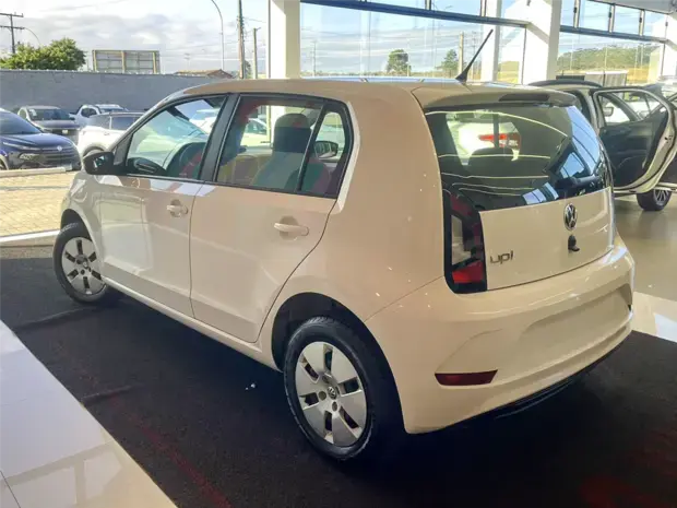 Volkswagen UP 1.0 MPI TOTAL FLEX 4P MANUAL