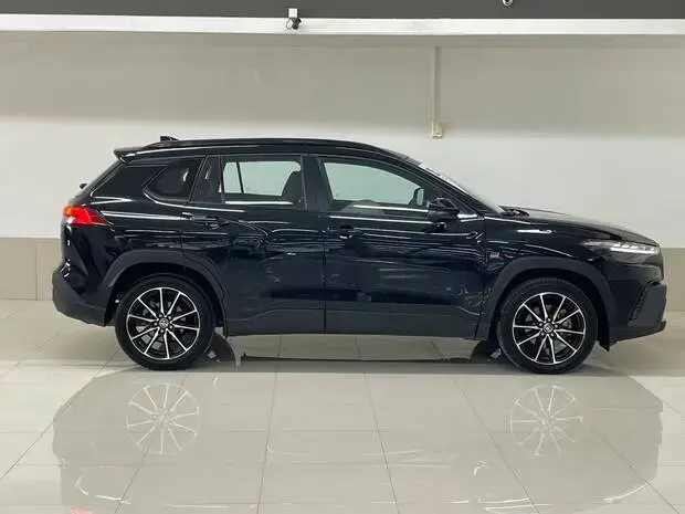 Toyota Corolla Cross GR-Sport 2.0