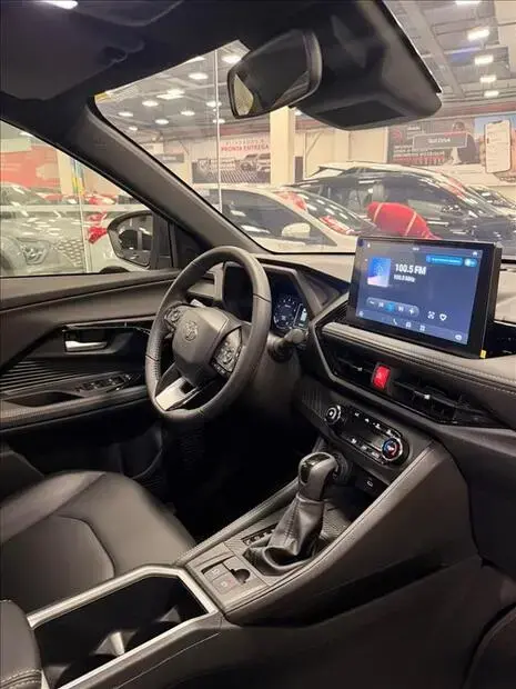 Toyota YARIS CROSS 1.5 VVT-I FLEX XRE CVT