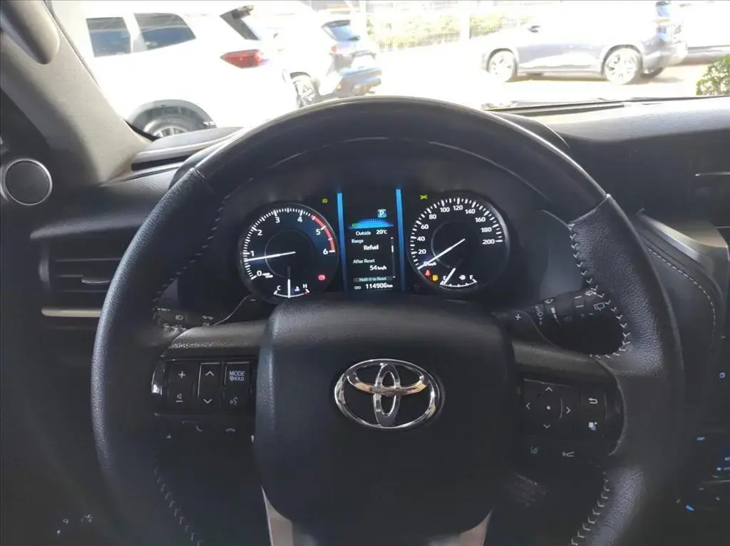 galeria HILUX SW4