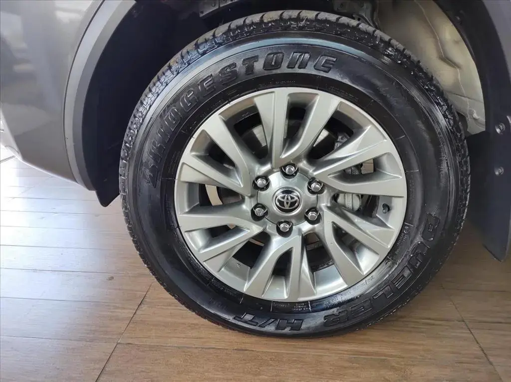 galeria HILUX SW4