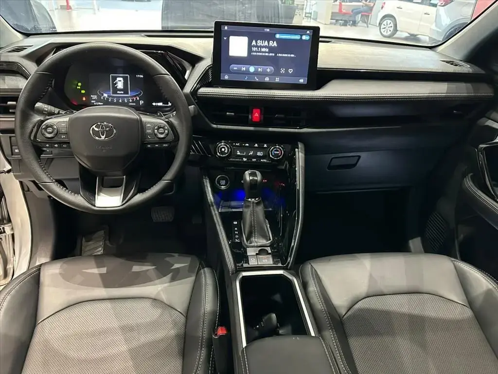 galeria YARIS CROSS