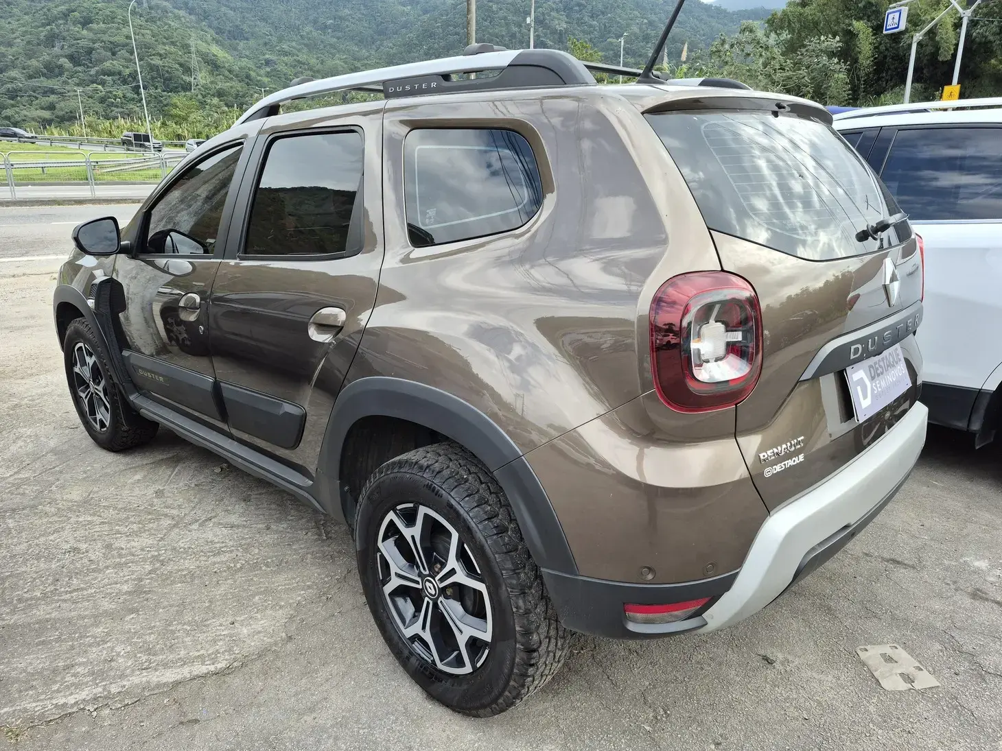 galeria DUSTER