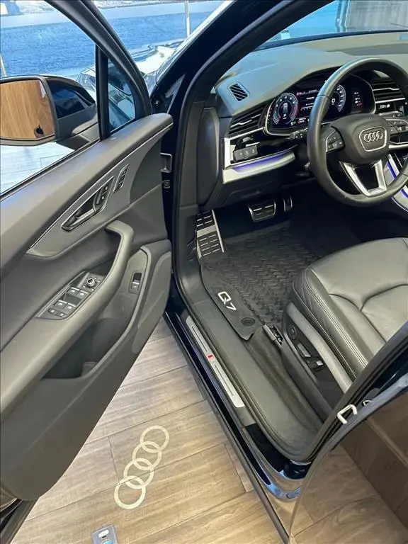 galeria Q7