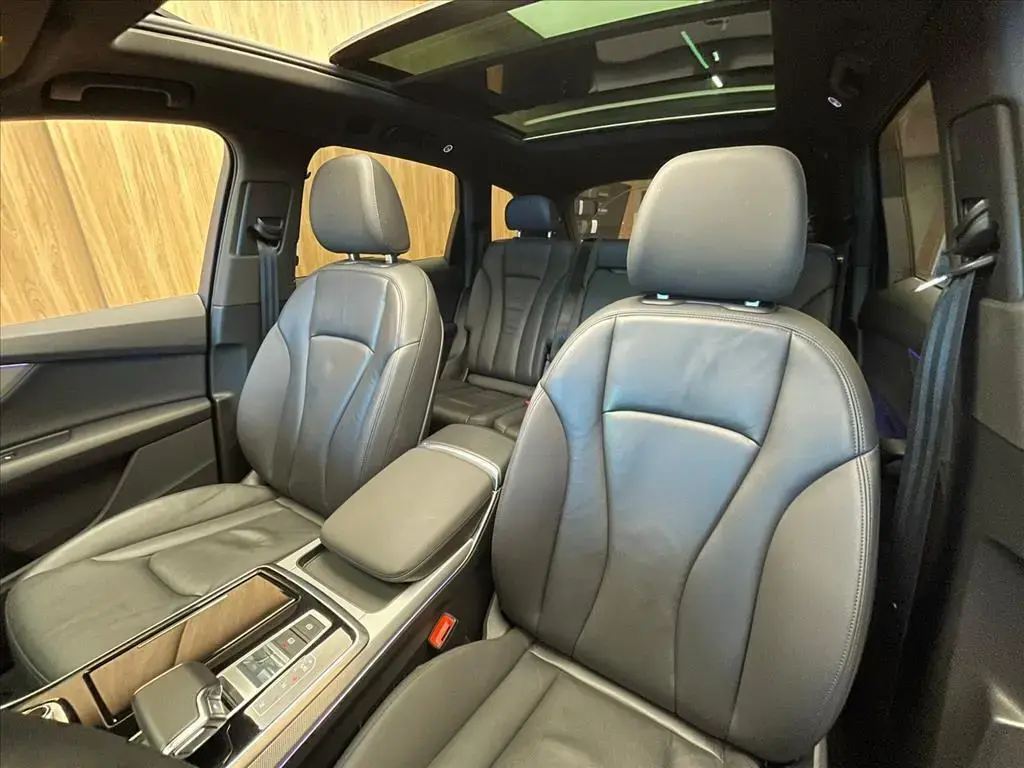 galeria Q7