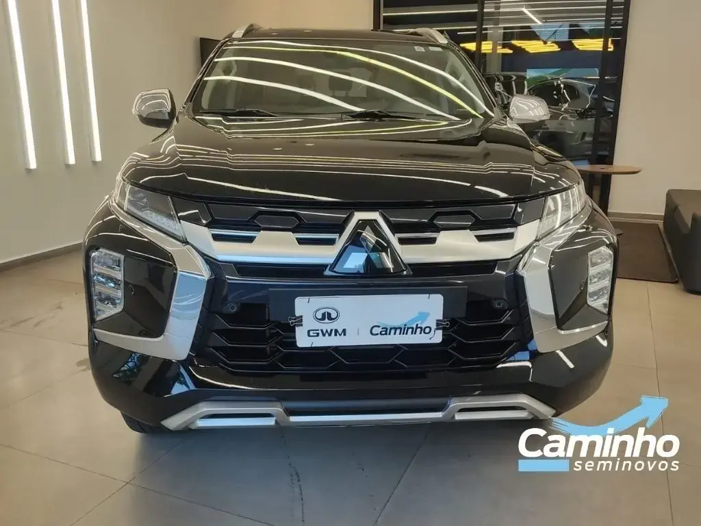 galeria PAJERO SPORT