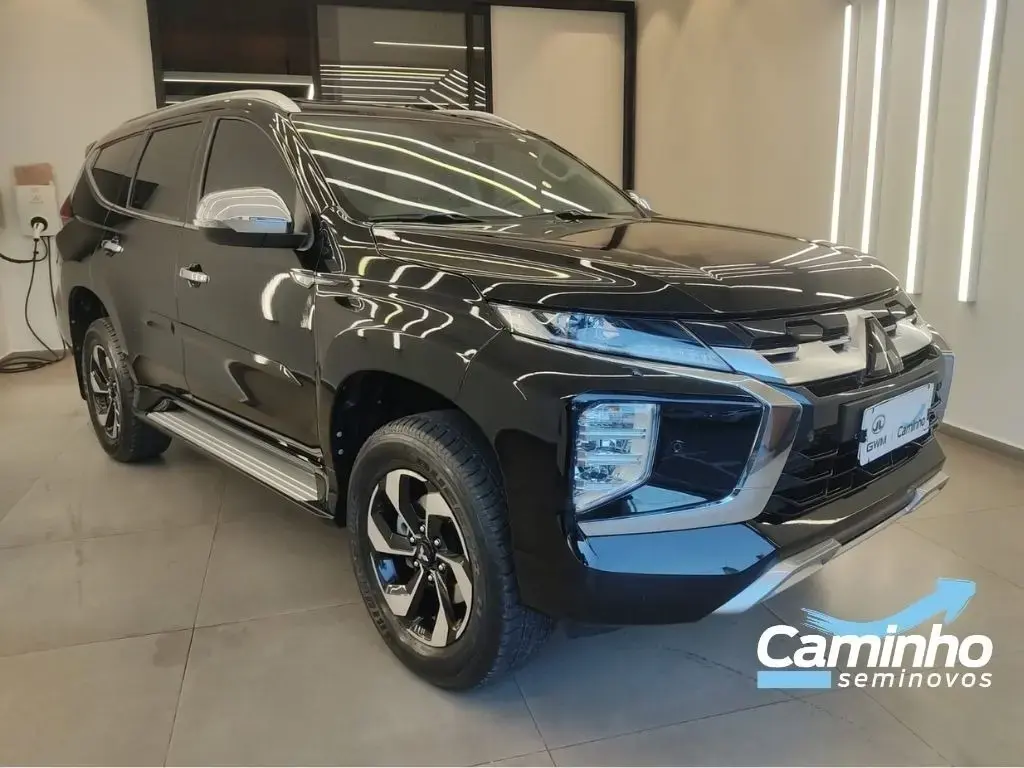 galeria PAJERO SPORT