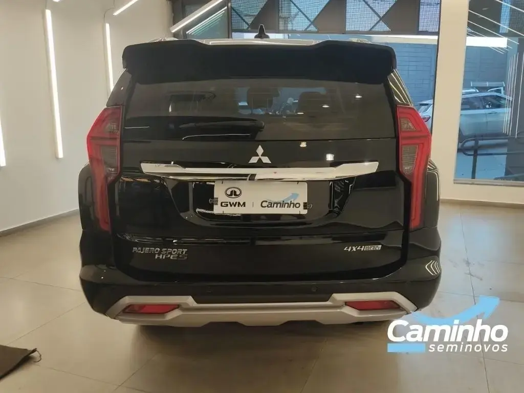 galeria PAJERO SPORT
