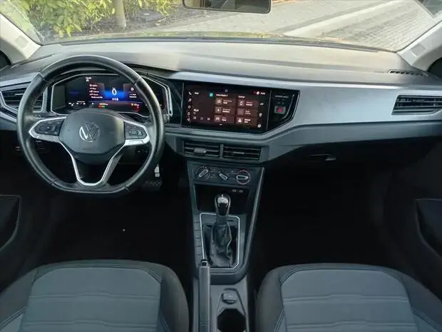 Volkswagen NIVUS 1.0 200 TSI TOTAL FLEX COMFORTLINE AUTOMÁTICO