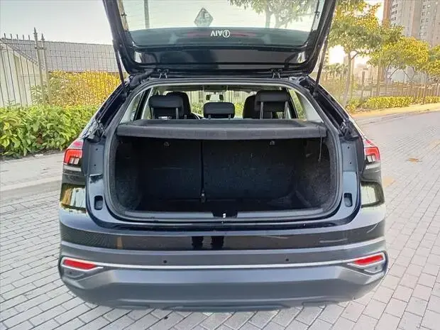 Volkswagen NIVUS 1.0 200 TSI TOTAL FLEX COMFORTLINE AUTOMÁTICO