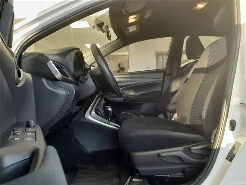 galeria YARIS