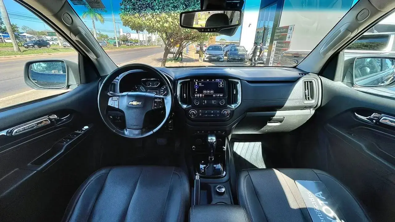 galeria S10 HIGH COUNTRY